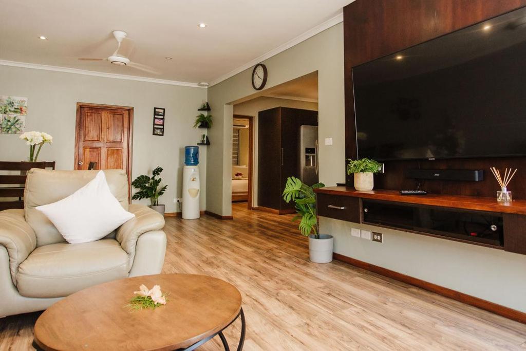 Platinum Cawa Apartments 楠迪 外观 照片