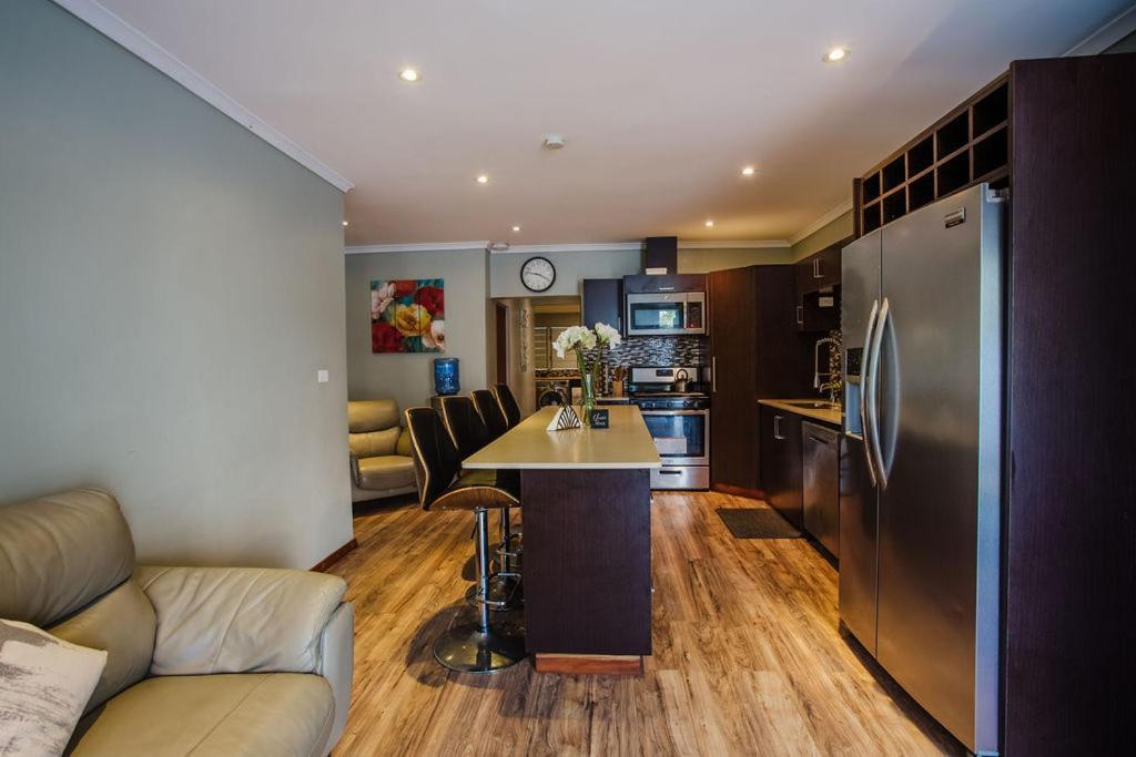 Platinum Cawa Apartments 楠迪 外观 照片